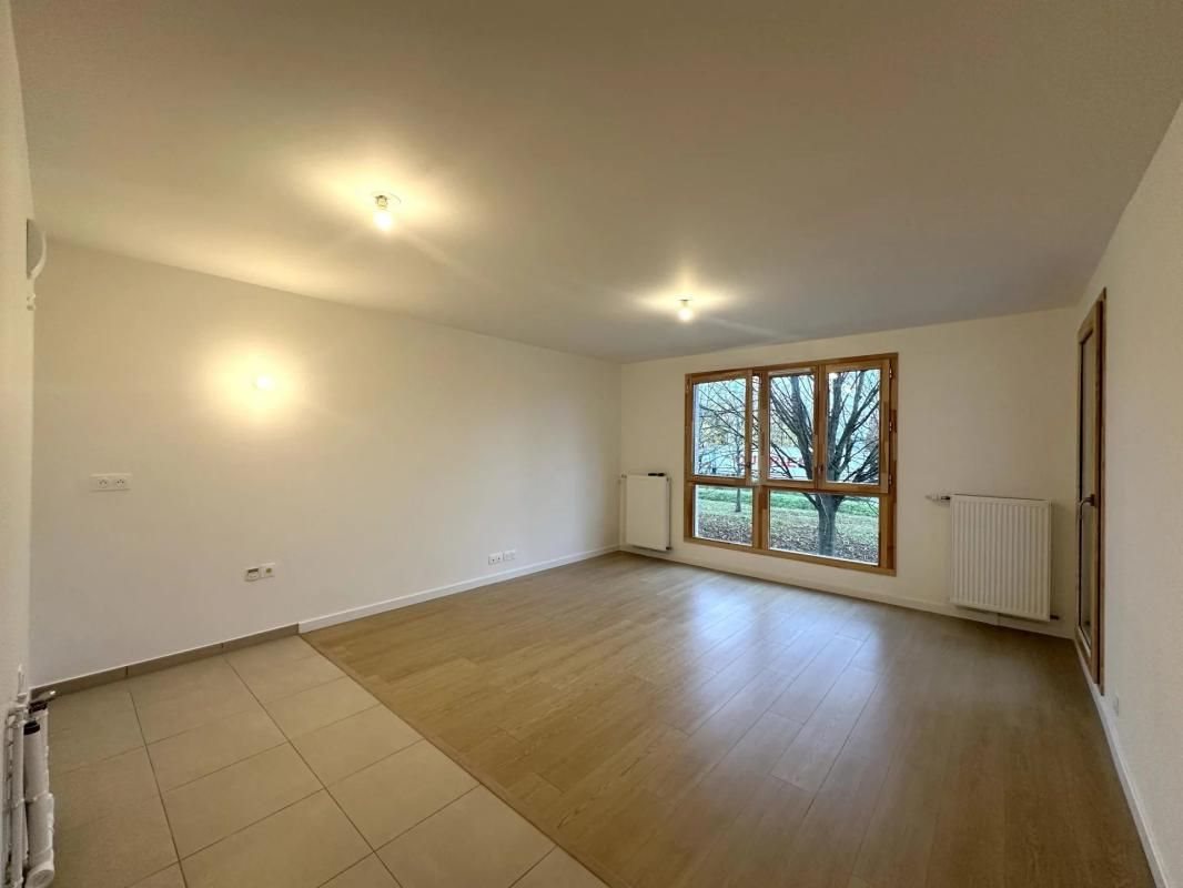 Appartement à louer, 60m², Saint-Ouen-en-Brie