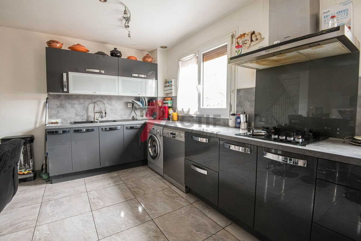 Maison à louer, 99m², Courcouronnes