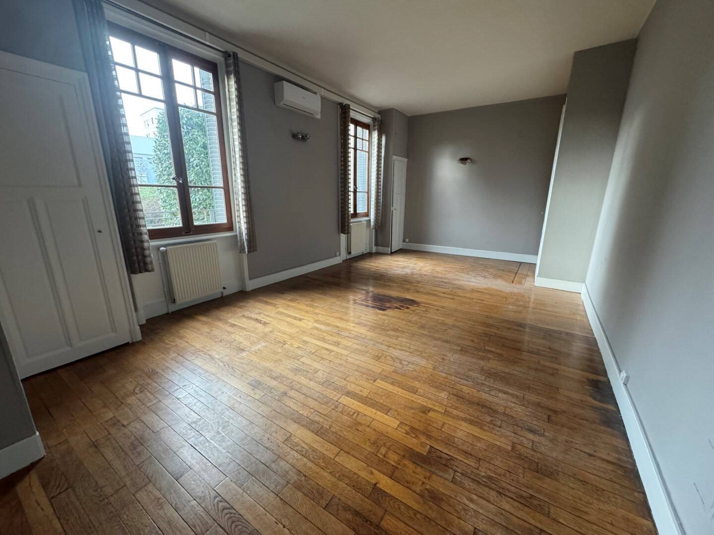 Maison à louer, 127m², Lyon 4ème