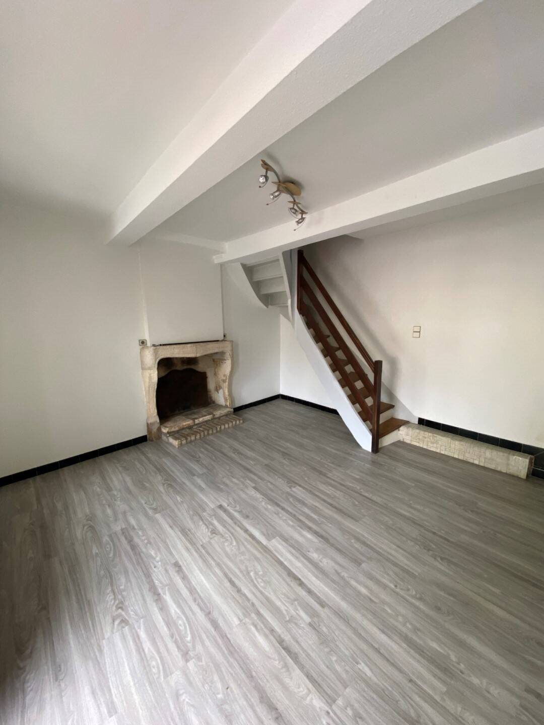 Maison à louer, 64m², Heyrieux