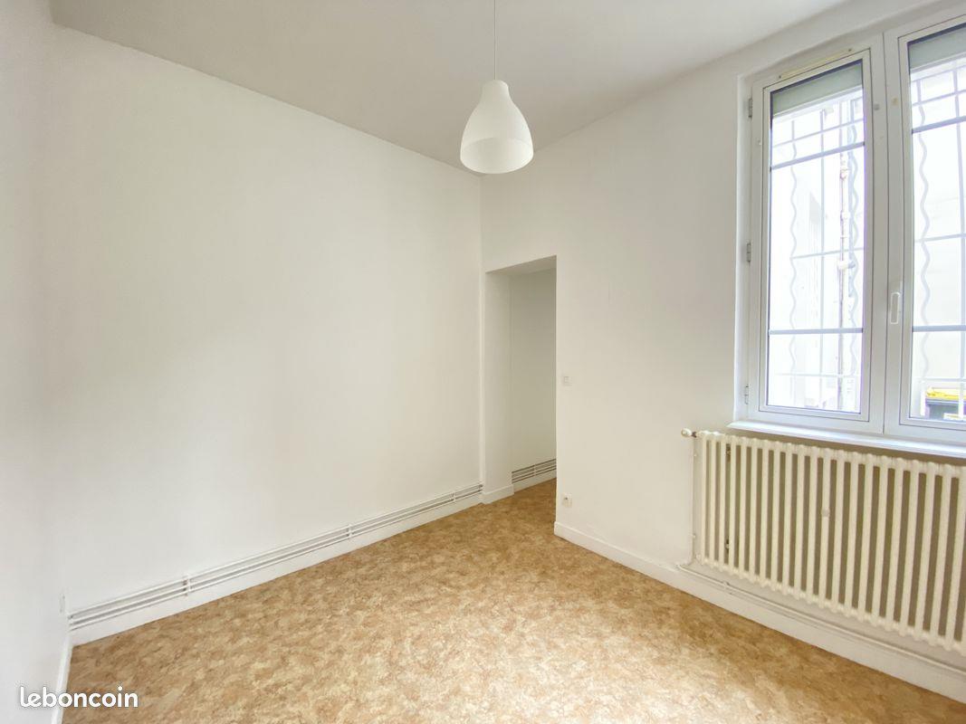 Appartement à louer, 35m², Reims