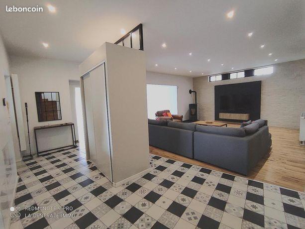 Maison à louer, 220m², Vaulx-en-Velin