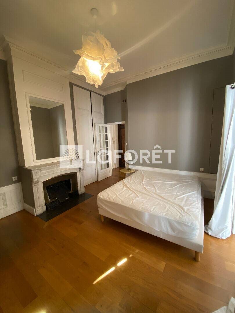 Appartement à louer, 89m², Lyon 1er