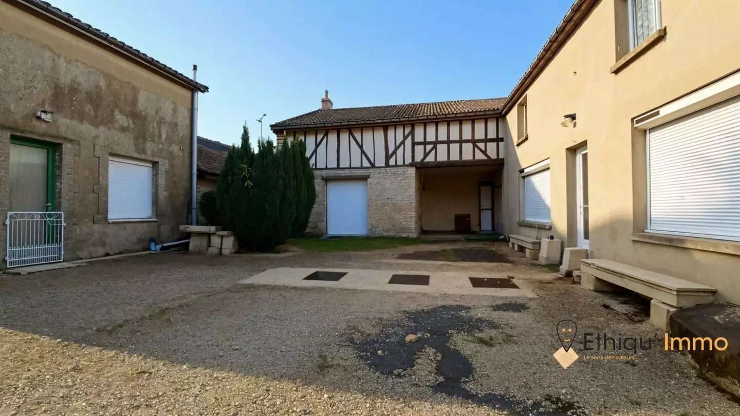 Maison à vendre, 208m², Lévigny