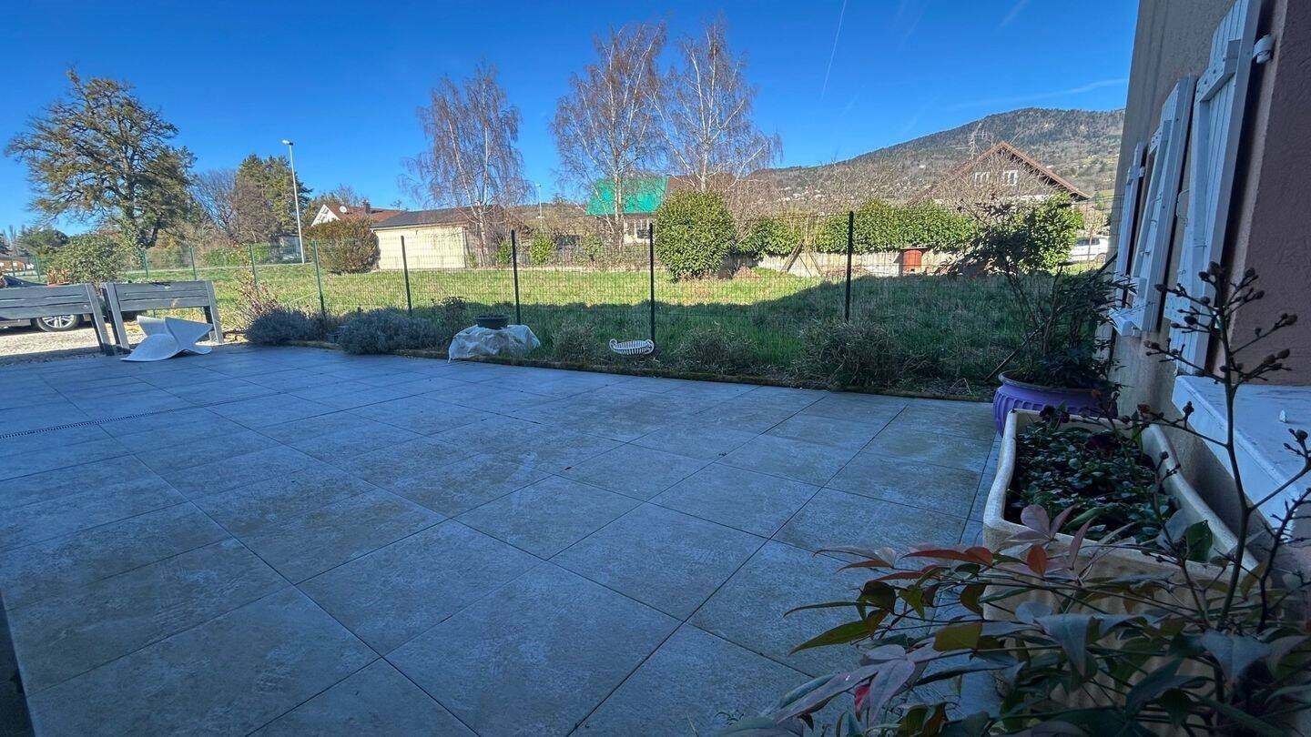 Appartement à vendre, 85m², Cranves-Sales