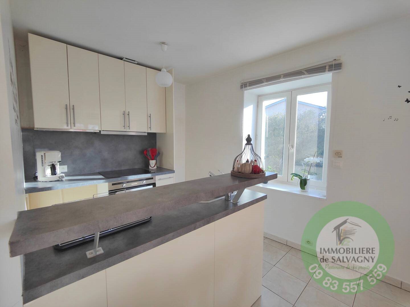 Maison à louer, 75m², Lentilly