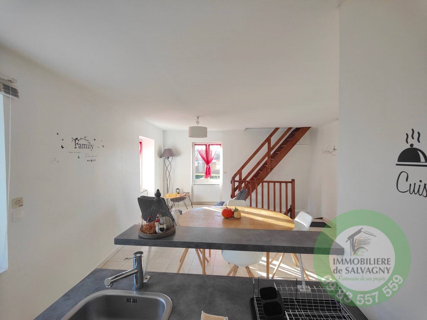 Maison à louer, 75m², Lentilly