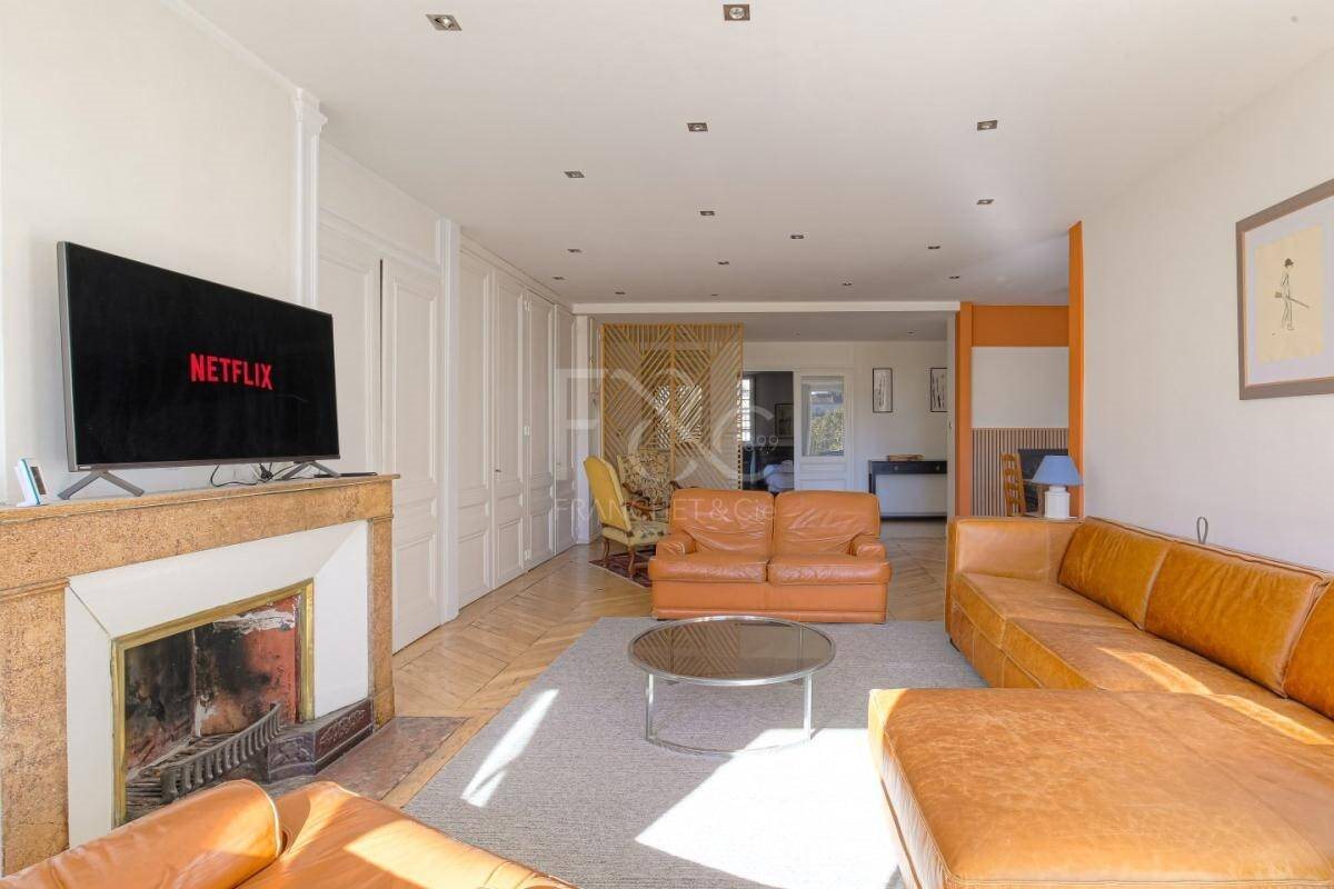 Appartement à louer, 159m², Lyon 6ème