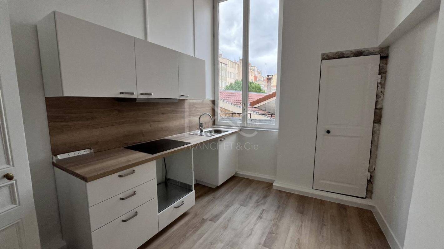 Appartement à louer, 58m², Lyon 6ème
