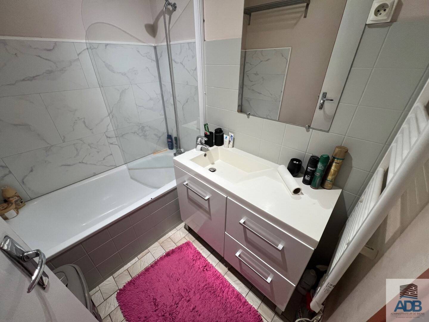 Appartement à louer, 43m², Riorges