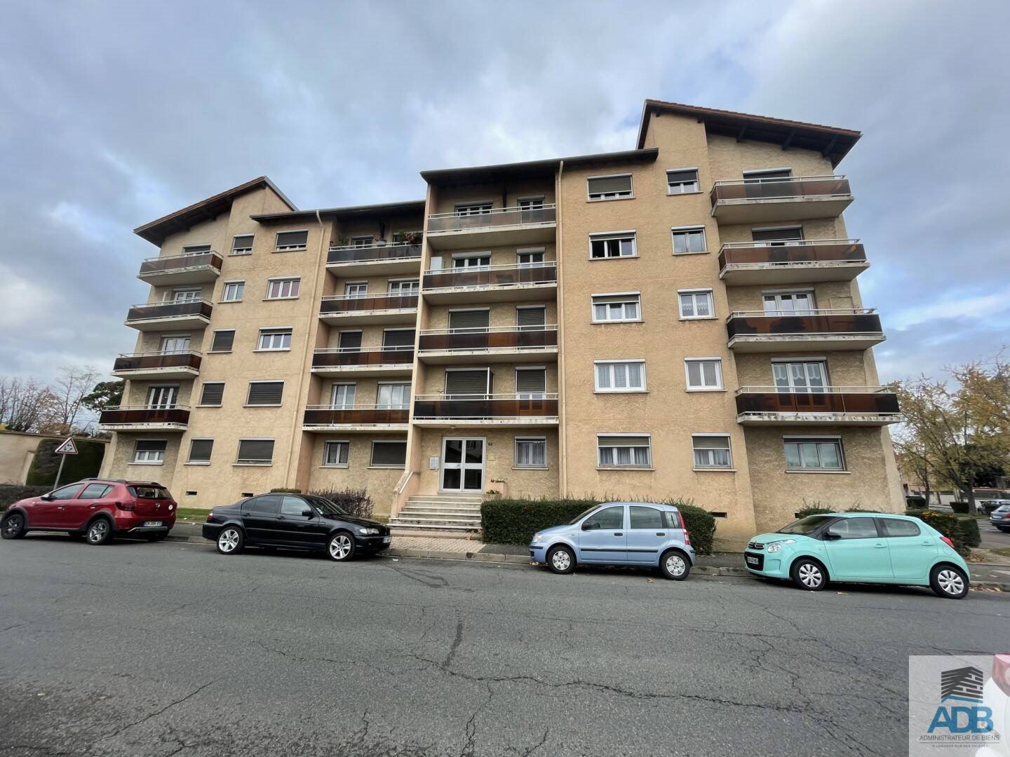 Appartement à louer, 43m², Riorges