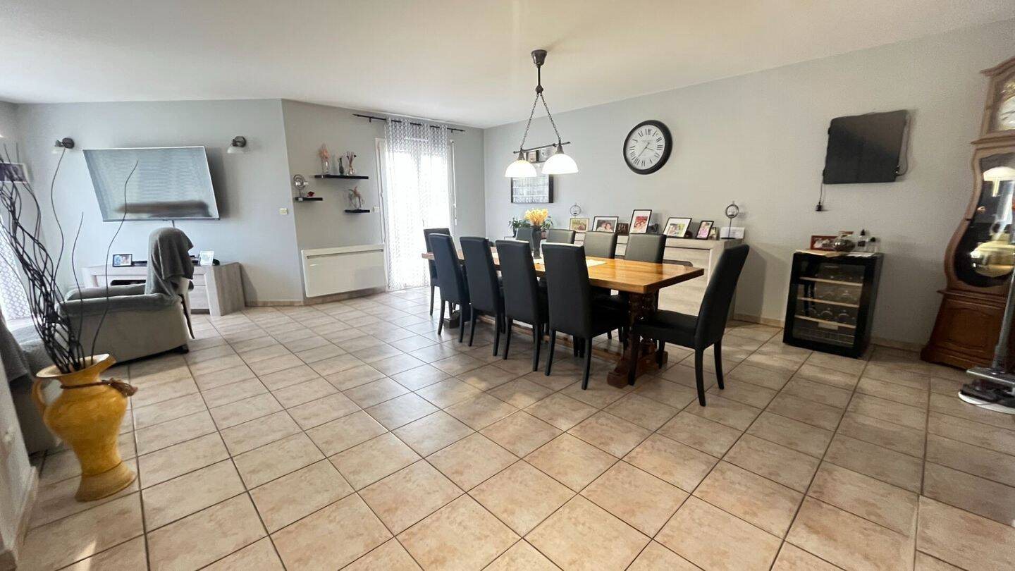 Maison à vendre, 149m², Saint-Clair-du-Rhône