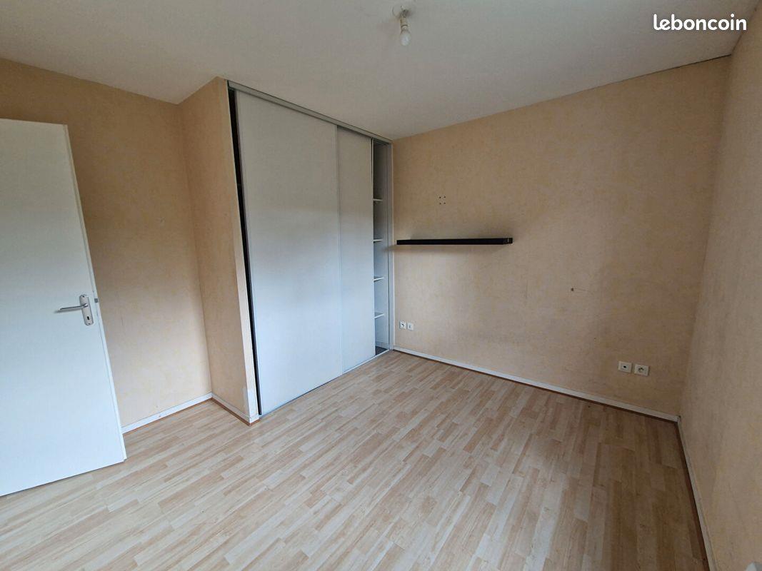 Appartement à louer, 45m², Saint-Etienne