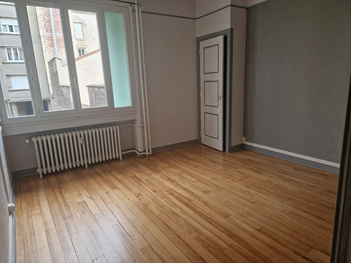 Appartement à louer, 98m², Saint-Etienne