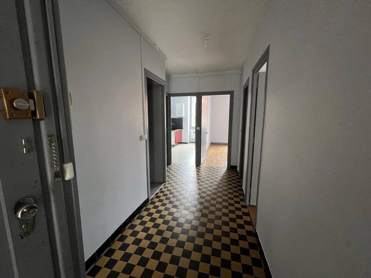 Appartement à louer, 82m², Tarare
