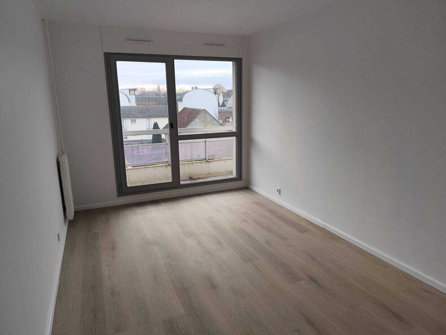 Appartement à louer, 79m², Margny-lès-Compiègne