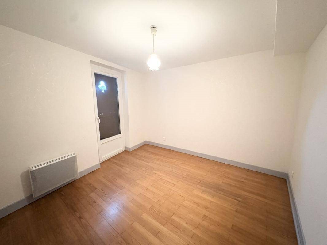 Appartement à louer, 101m², Villié-Morgon