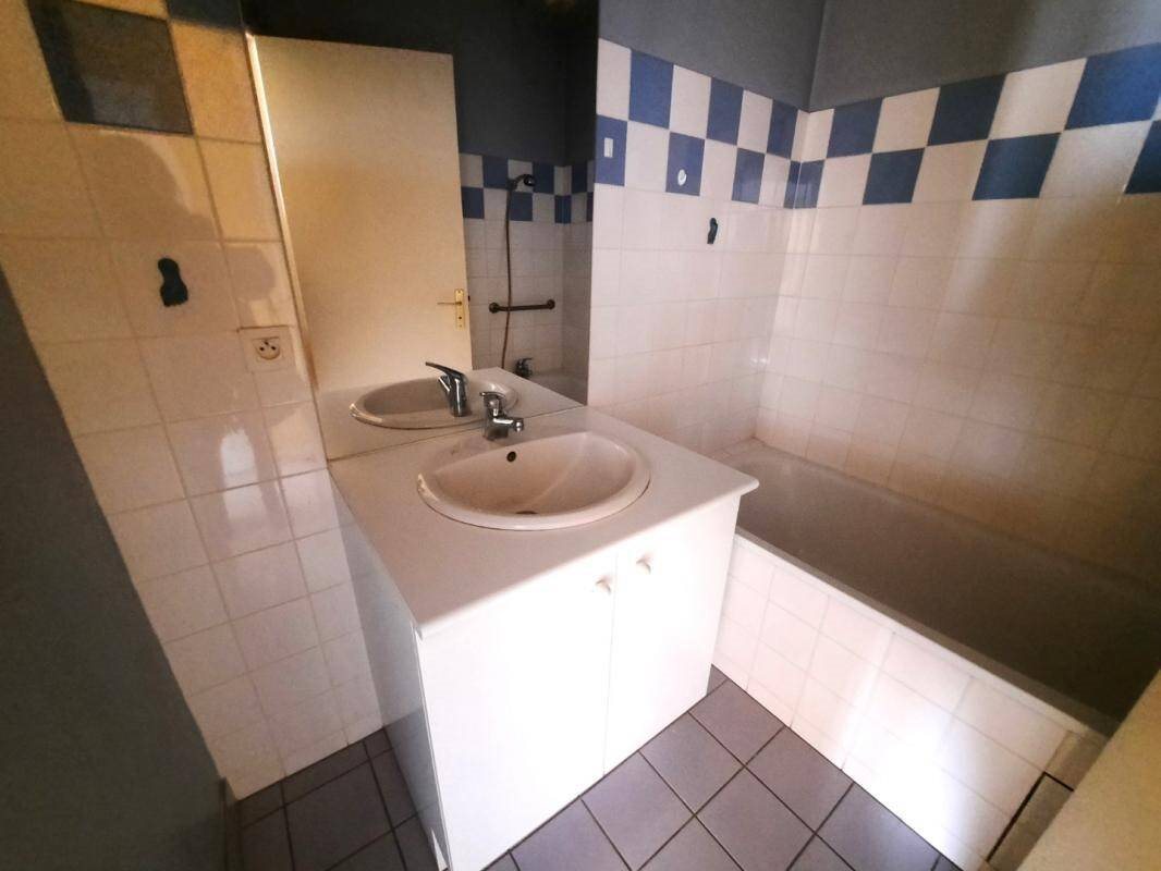 Appartement à louer, 51m², Lancié