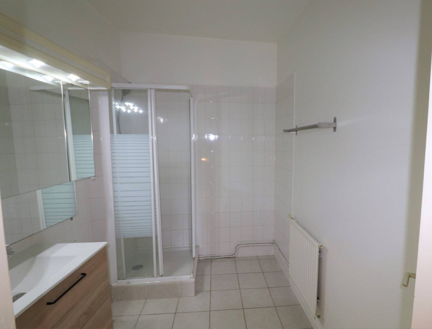 Appartement à louer, 63m², Saint-Laurent-de-Mure