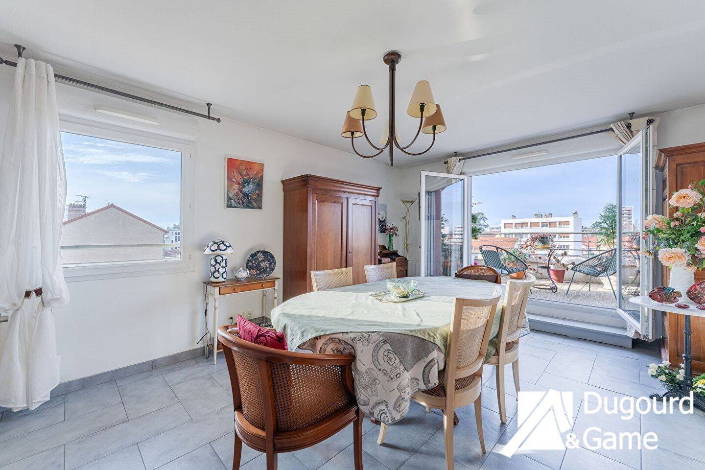 Appartement à vendre, 100m², Le Coteau