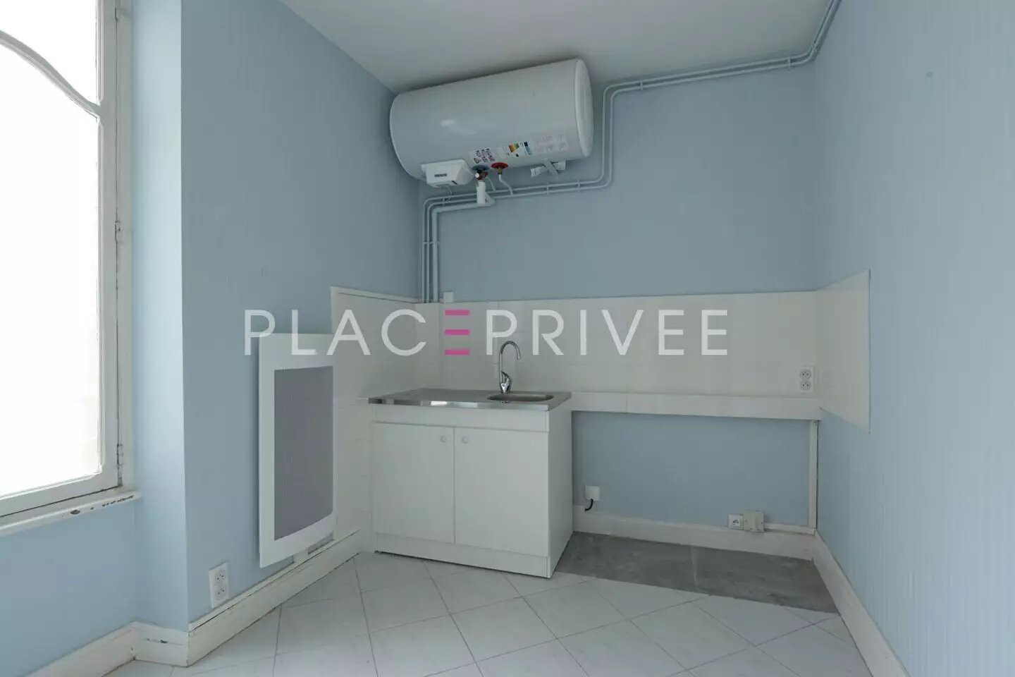 Appartement à louer, 40m², Saint-Max