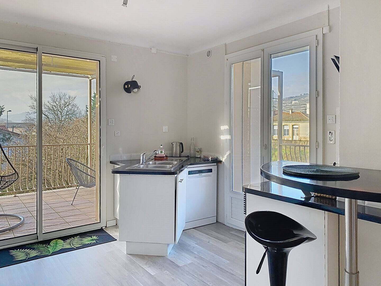 Appartement à vendre, 85m², Condrieu