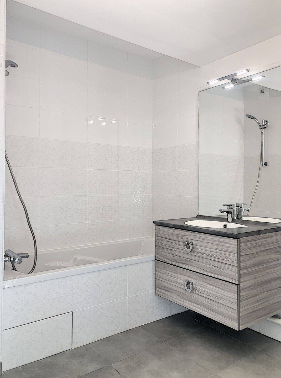 Appartement à louer, 58m², Lyon 5ème