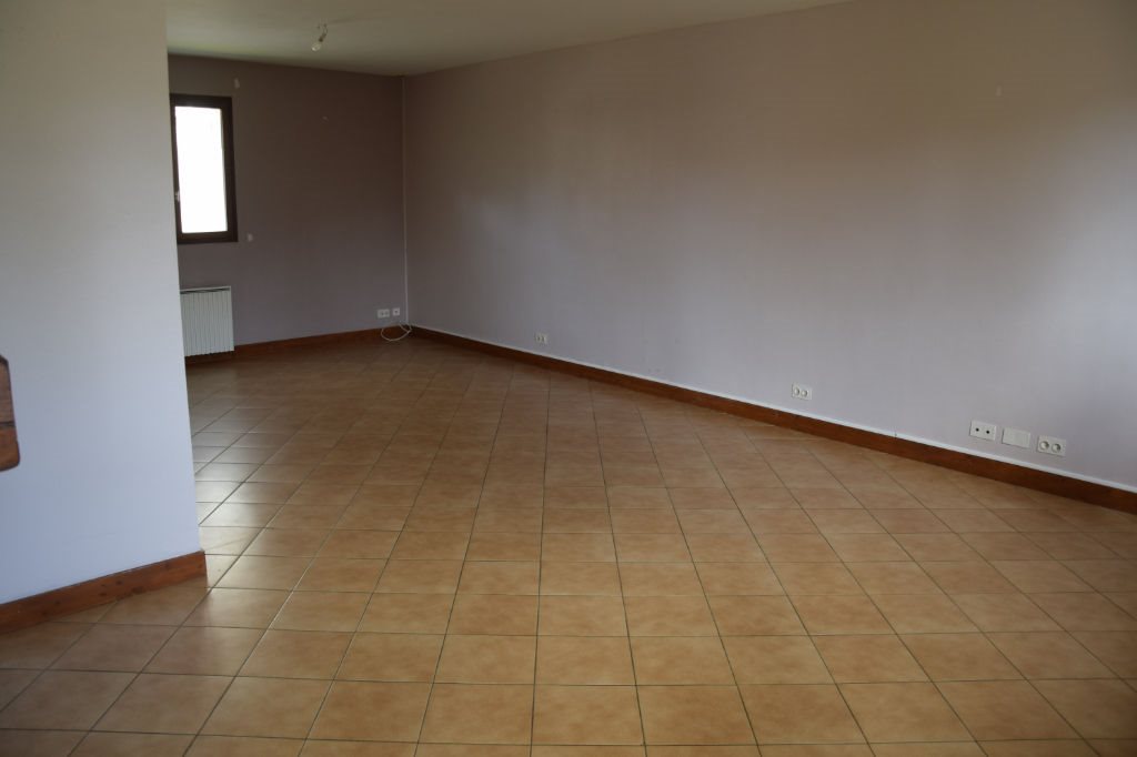 Maison à louer, 114m², Ormoy-le-Davien