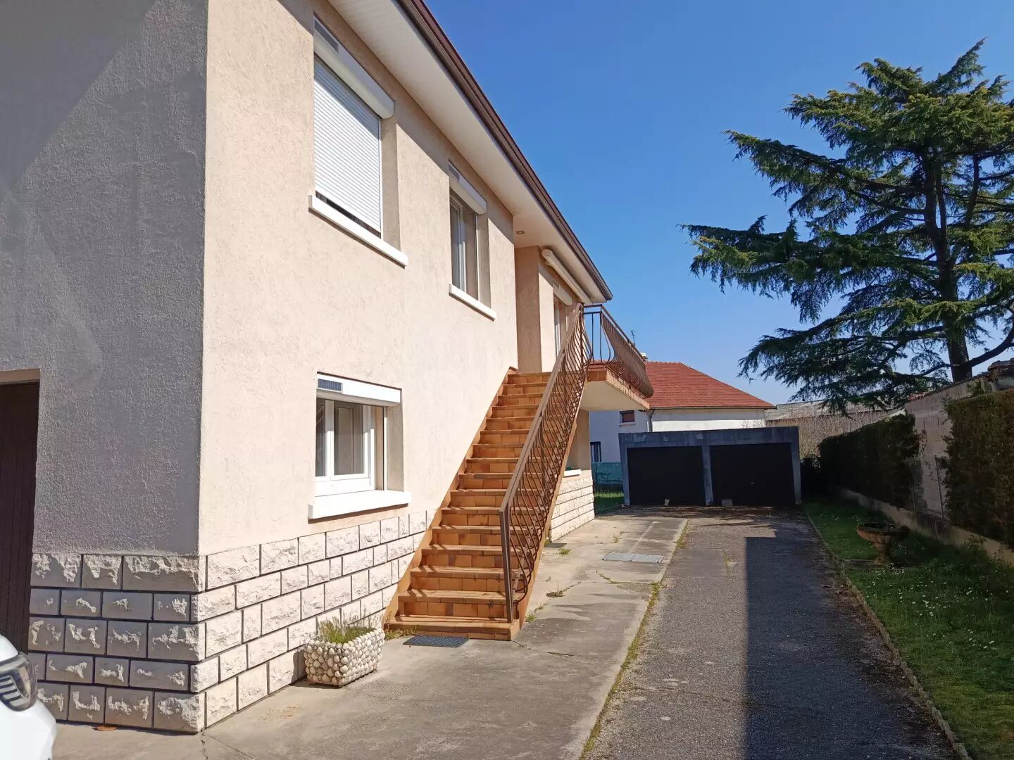 Maison à louer, 150m², Pusignan