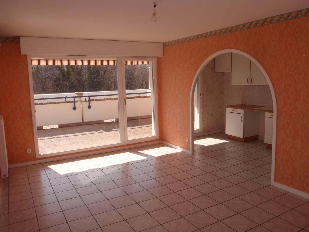Maison à louer, 69m², Rumilly
