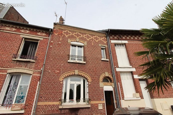 Maison à louer, 81m², Pont-l'Evêque