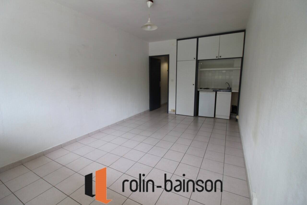 Appartement à louer, 20m², Ecully