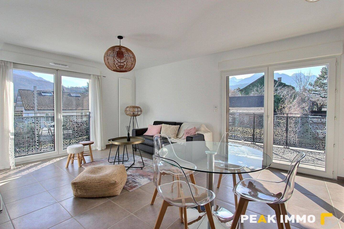 Appartement à louer, 61m², Doussard