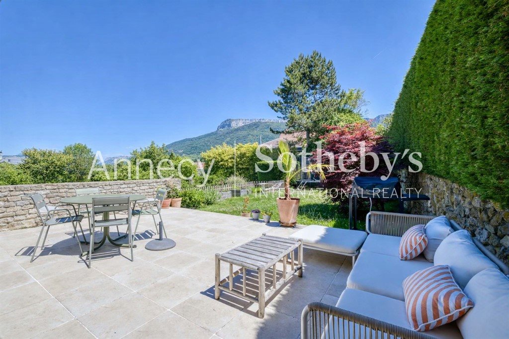 Maison à vendre, 210m², Annecy-le-Vieux