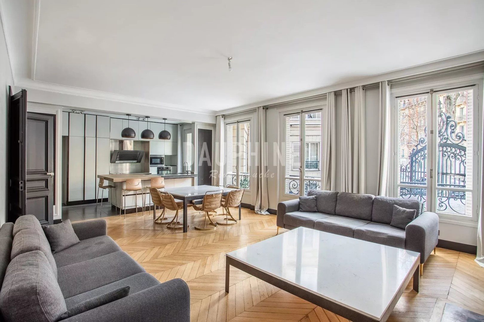 Appartement à louer, 223m², Paris 17ème