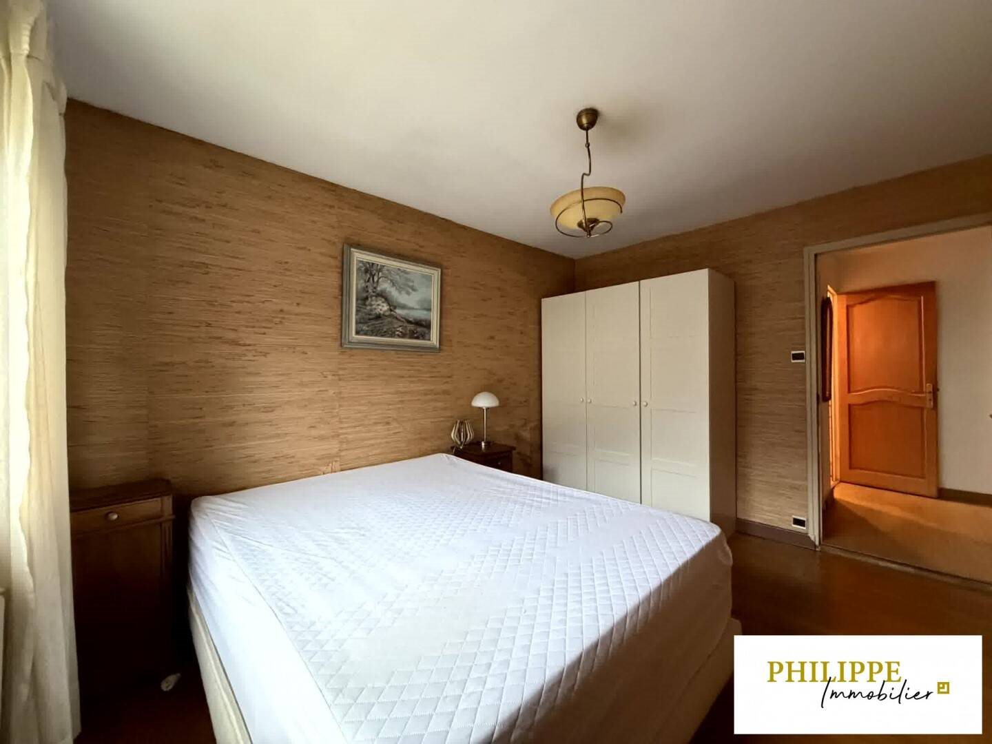 Maison à vendre, 231m², Saint-Nazaire-les-Eymes