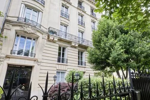 Appartement à louer, 281m², Paris 16ème