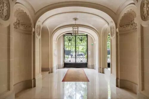 Appartement à louer, 281m², Paris 16ème