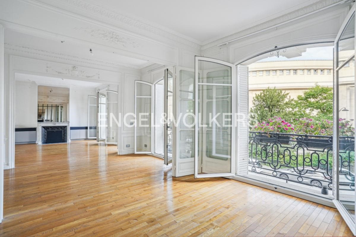 Appartement à louer, 204m², Paris 16ème