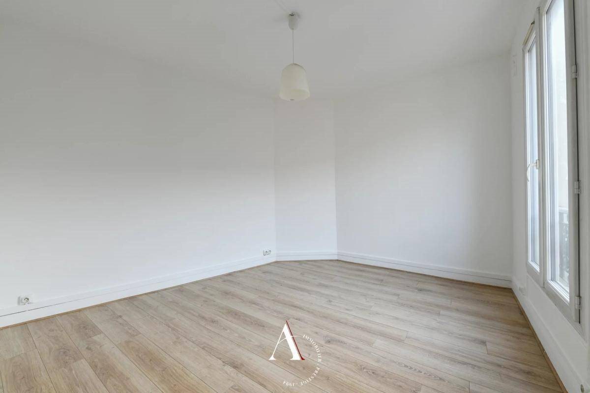 Appartement à louer, 30m², Aubervilliers