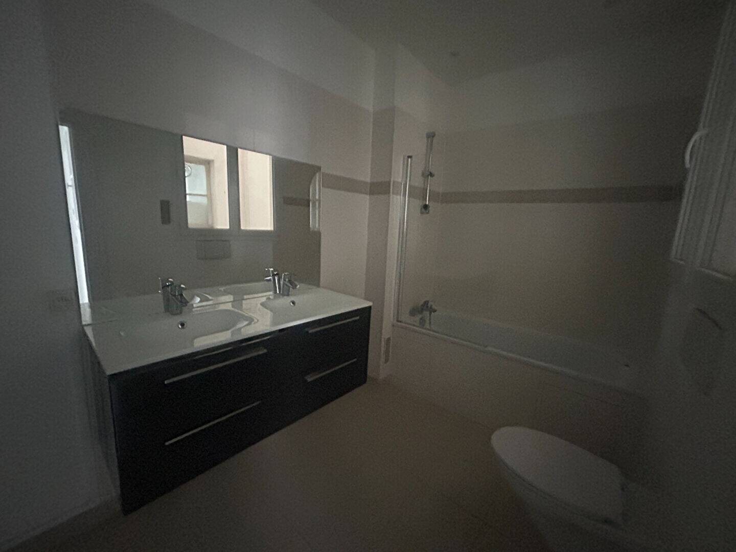 Appartement à louer, 55m², Paris 17ème