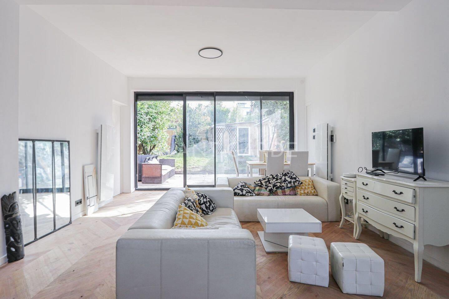 Maison à louer, 100m², Issy-les-Moulineaux