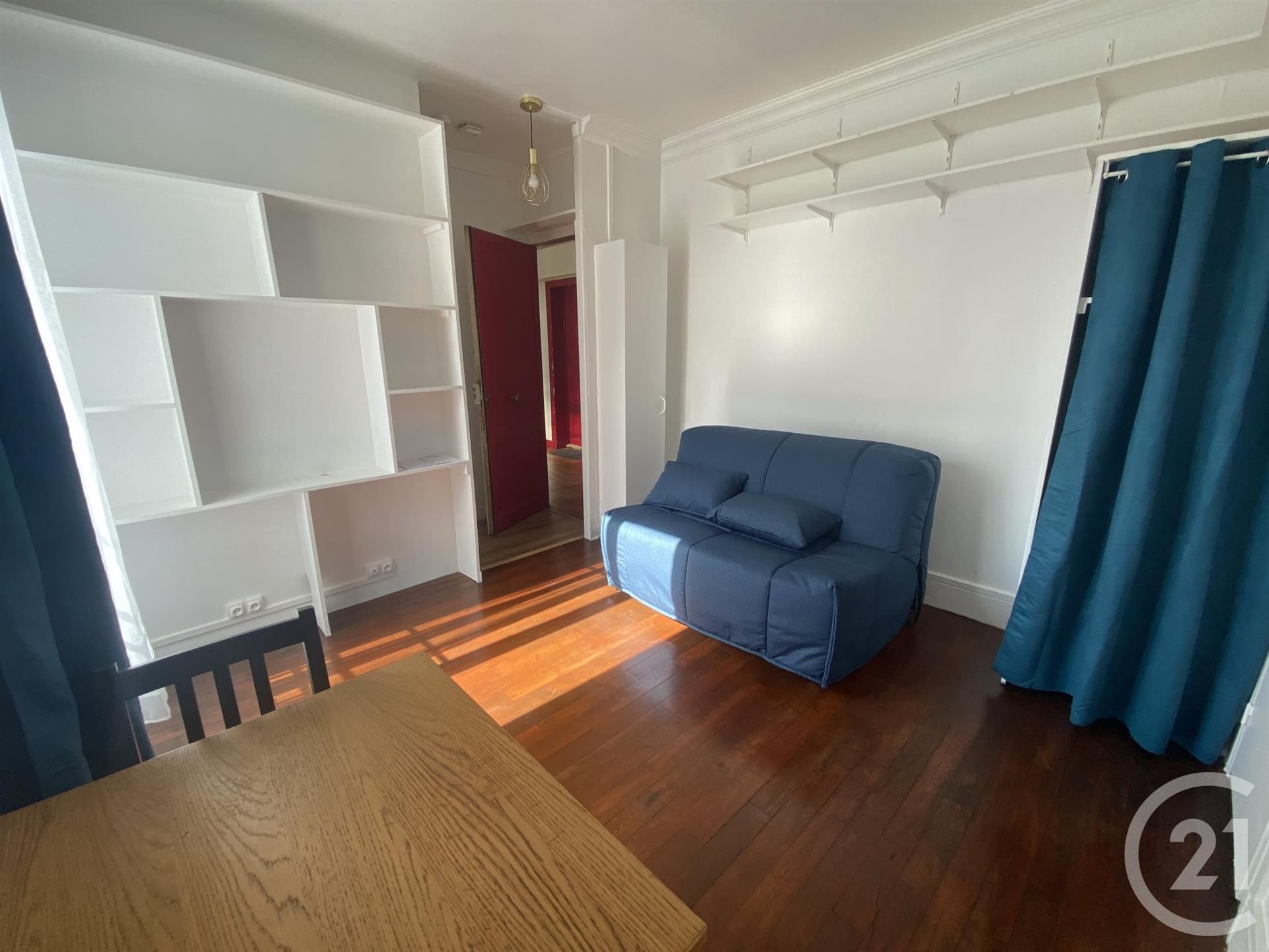 Appartement à louer, 19m², Paris 18ème