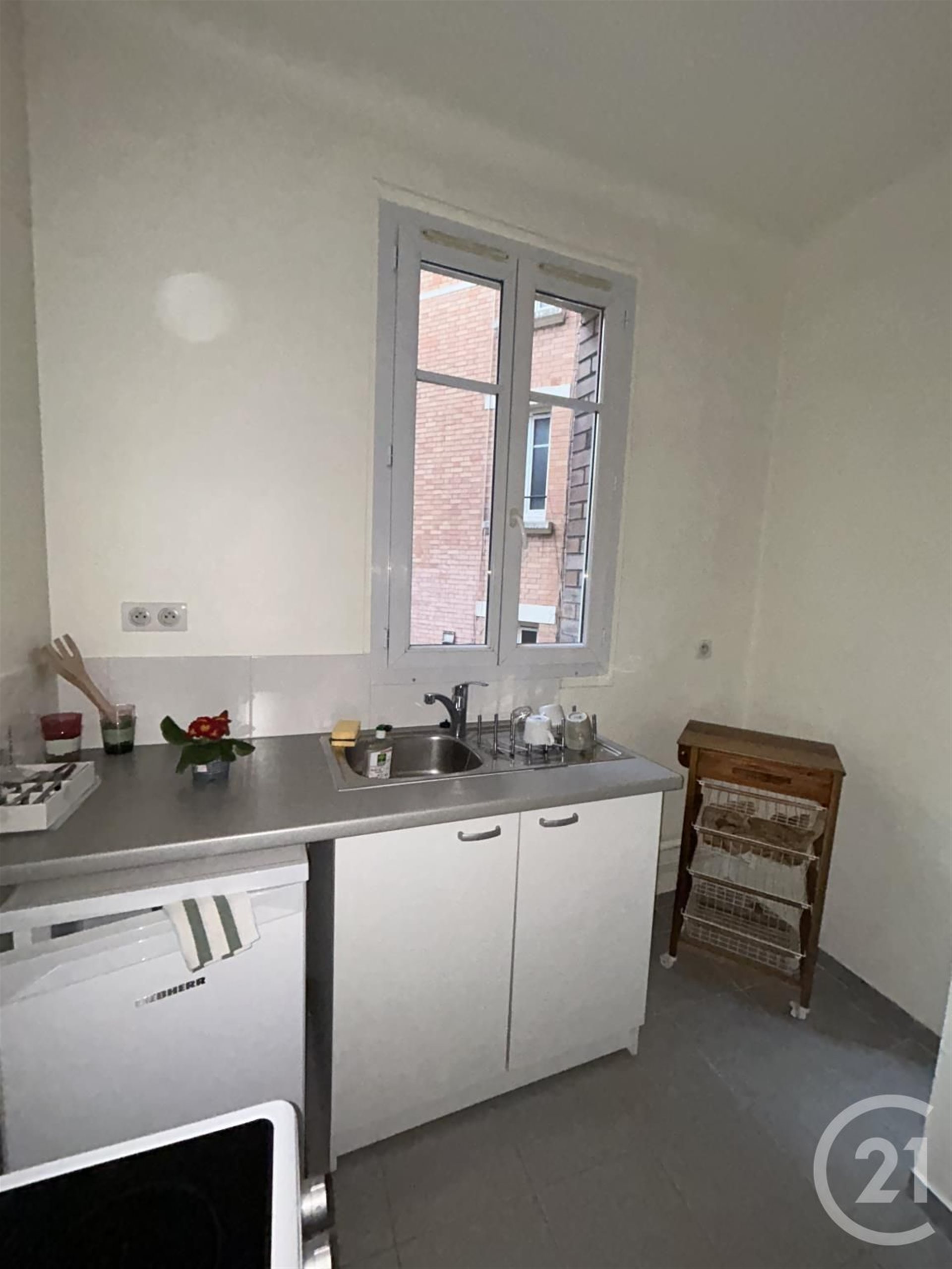 Appartement à louer, 22m², Paris 18ème