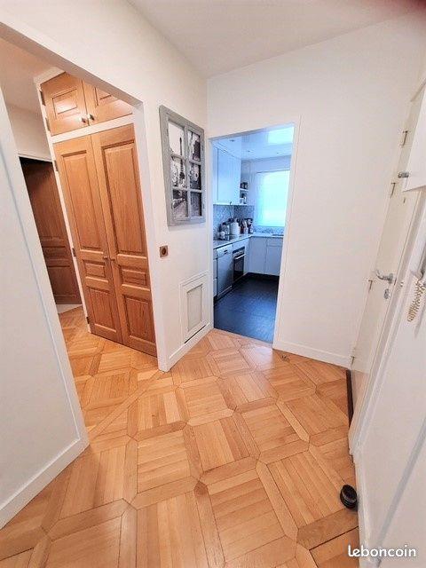Appartement à louer, 62m², Paris 8ème