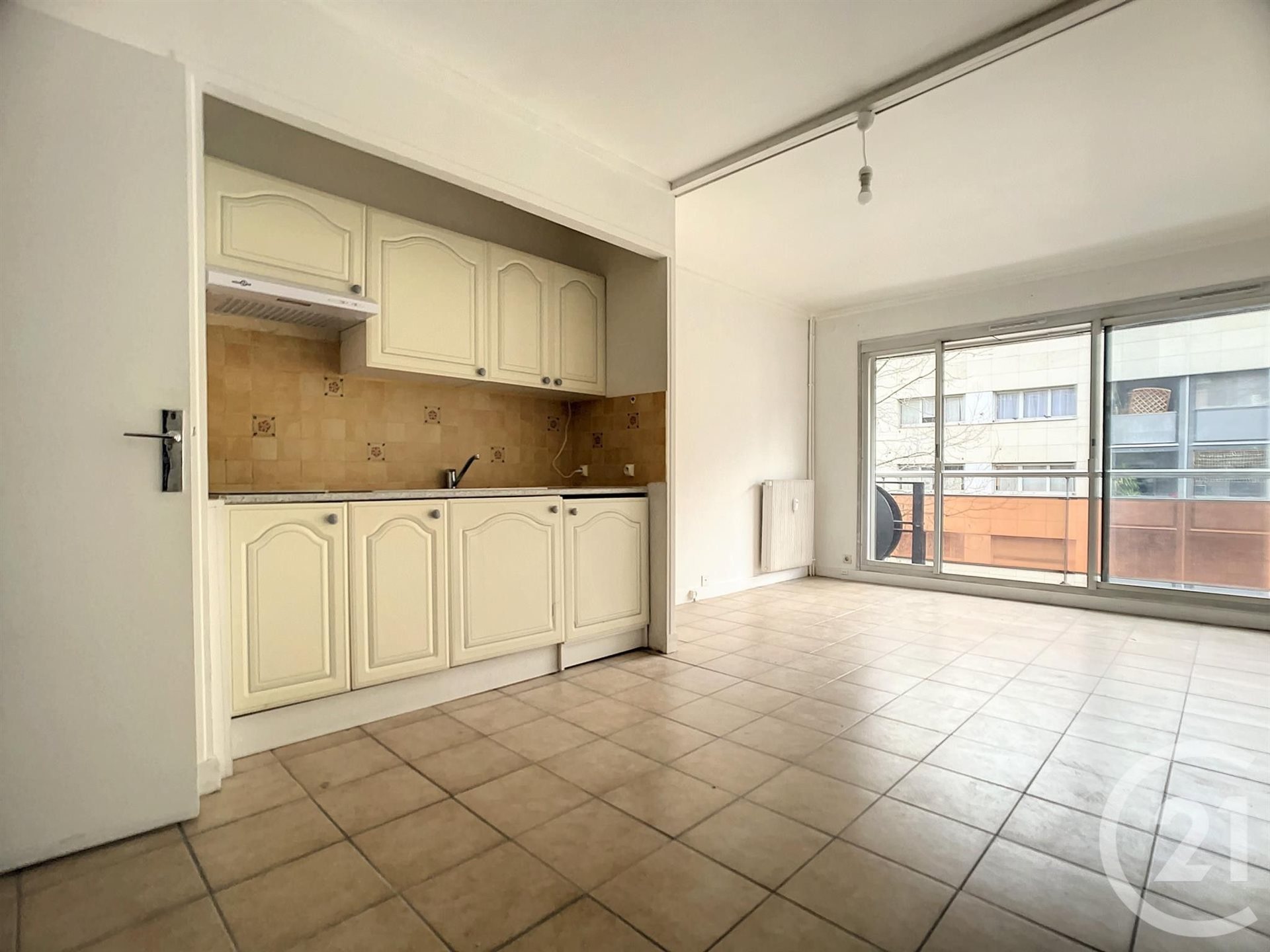 Appartement à louer, 31m², Paris 19ème