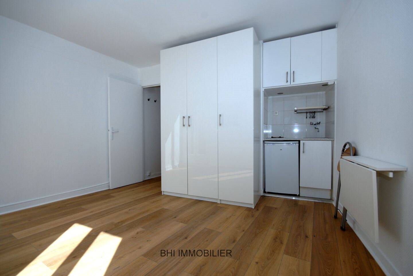 Appartement à louer, 17m², Paris 17ème