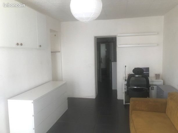 Appartement à louer, 23m², Paris 20ème