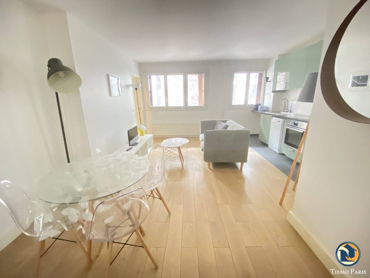 Appartement à louer, 40m², Paris 18ème