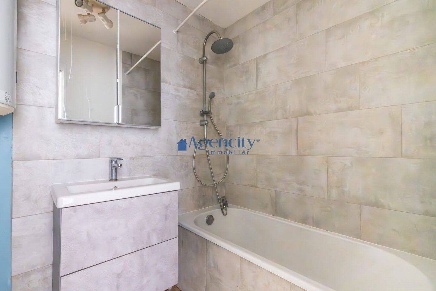 Appartement à vendre, 46m², Brie-Comte-Robert